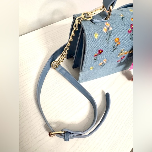 **SOLD** Betsey Johnson Floral Embroidered Denim Handbag Bag - Picture 5 of 12
